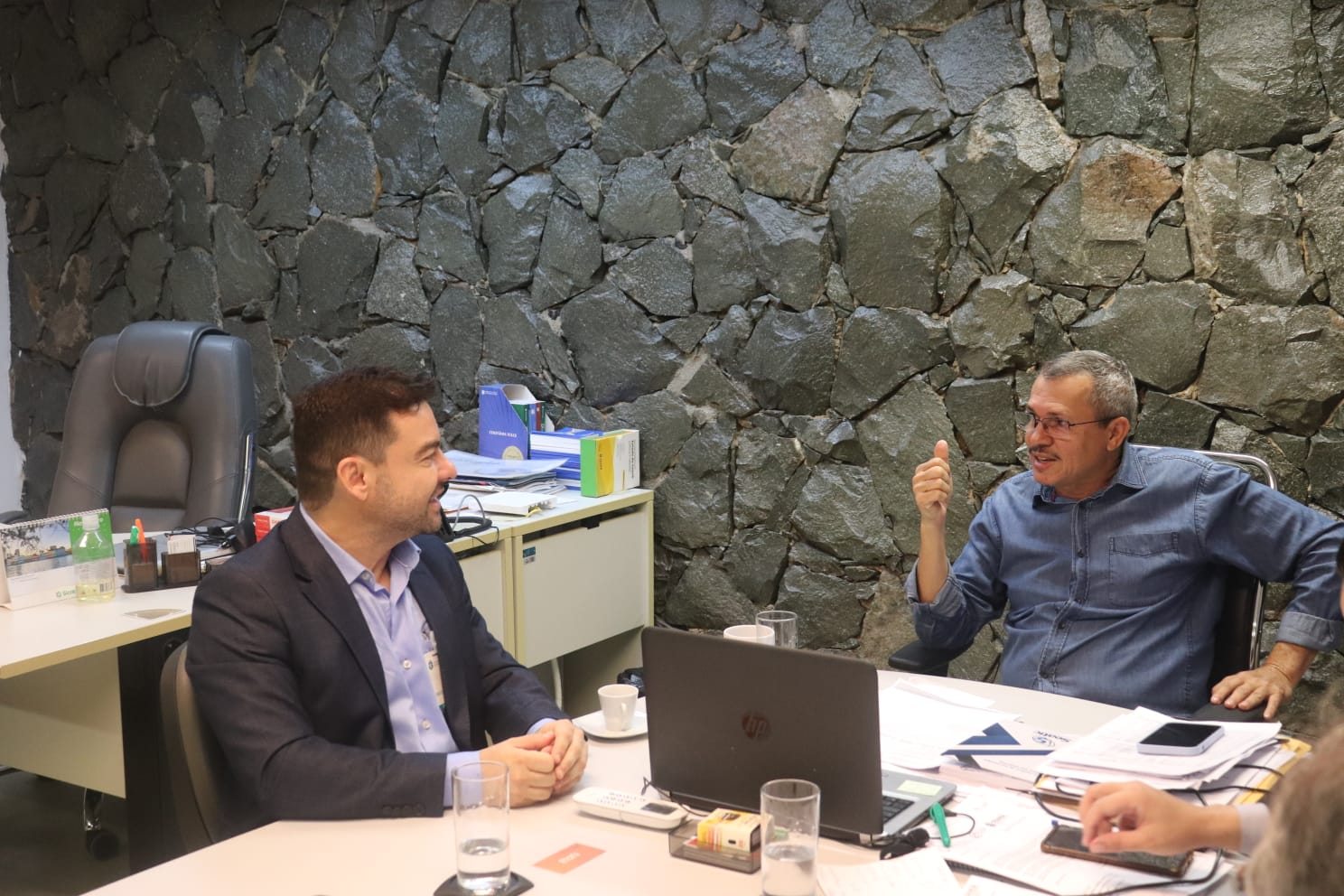 Presidente da Etice se reúne com Secretário de Segurança Pública para discutir ampliação de parcerias